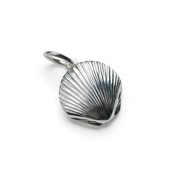 Southern Gates® Calico Scallop Shell Charm